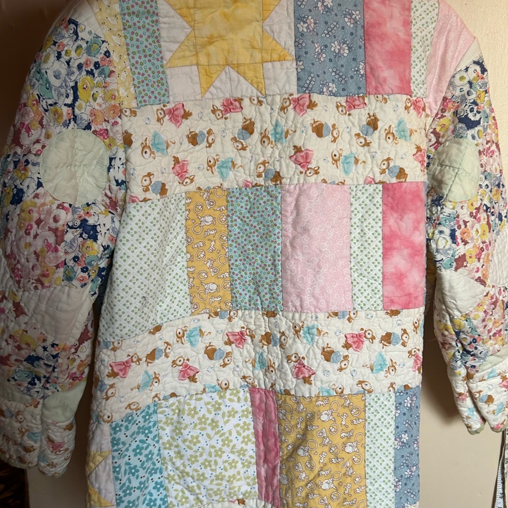 Handmade Vintage Quilt Jacket With Farm Animals - Picture 2 of 7
